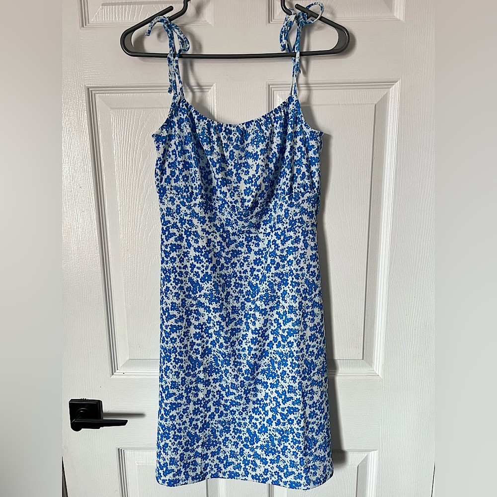 SINSAY • Blue White Floral Sundress Tie Strap Cottagecore Summer Dress NWOT